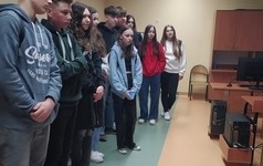 Uczniowie na dniu otwartym zorganizowanym w dniu Światowego Dnia Grafika i odwiedziła Zesp&oacute;ł Szk&oacute;ł Zawodowych nr 3 im. Kardynała Stefana Wyszyńskiego w Ostrołęcenr 4