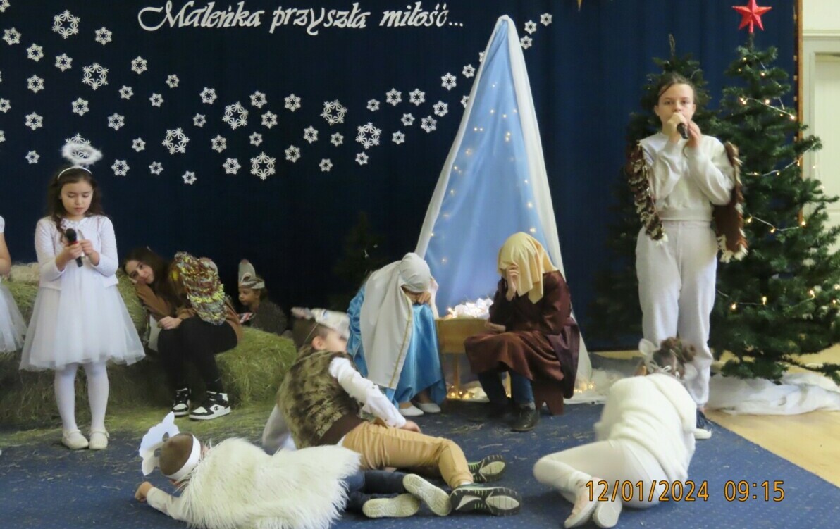 Zdjęcie do JASEŁKA - DZIEŃ BABCI I DZIADKA