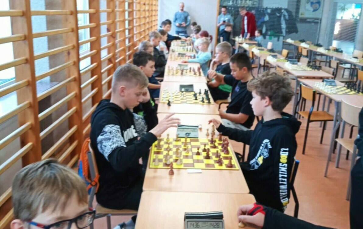Zdjęcie do GMINNY TURNIEJ SZACHOWY